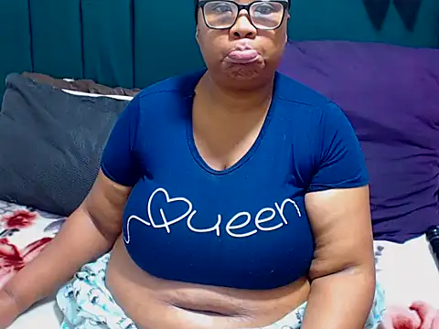BUSTYTUMIXX23 - MY WEEKLY TARGET DADDY HELP ME!!!!10000