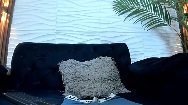 Pavo_tv XXX чат на живо