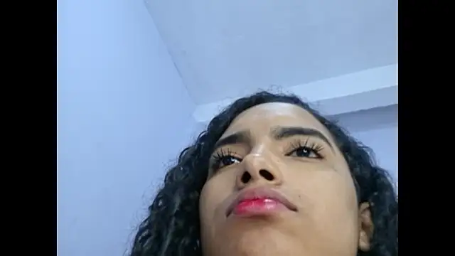 Chatroom XXX en direct de Cataleya_ja
