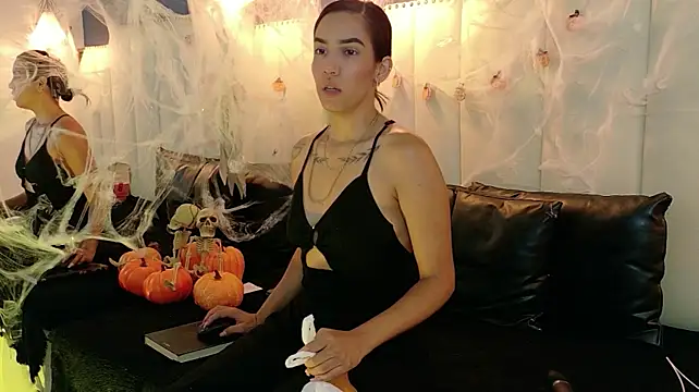 แชท XXX สดของ MiaKarsson