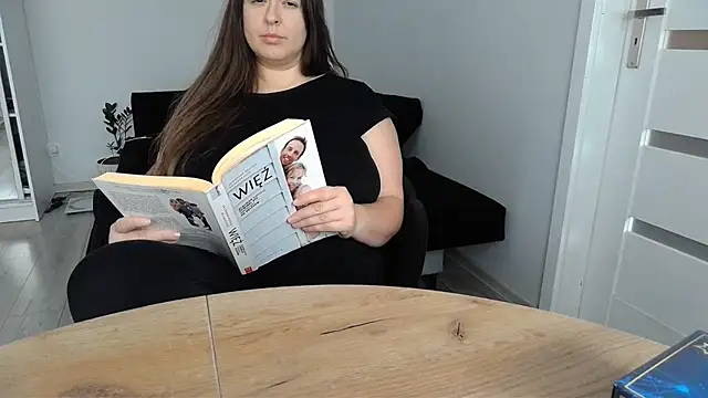 XXX chat uživo modela Monia9530