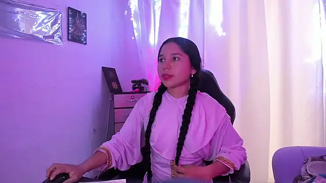 Milly-Way's Live XXX Chat