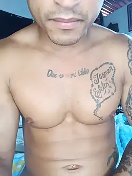 Онлайн чат XXX Fitneehot
