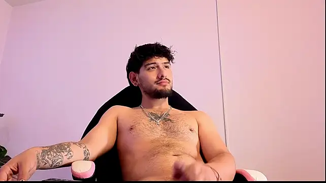 XXX chat uživo modela 3MPI7ERNO