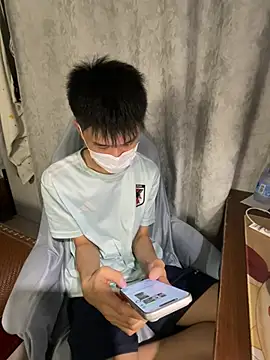 Chat XXX Live Zhang_yiovo