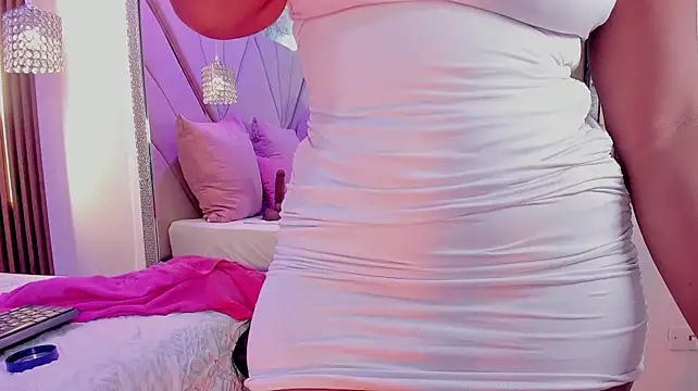 Mia_rouxx1 - 💥 Hot Boobsjob + Oil 💥