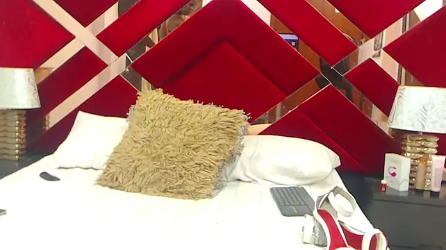 Chat +18 de SusanMendoza ao vivo