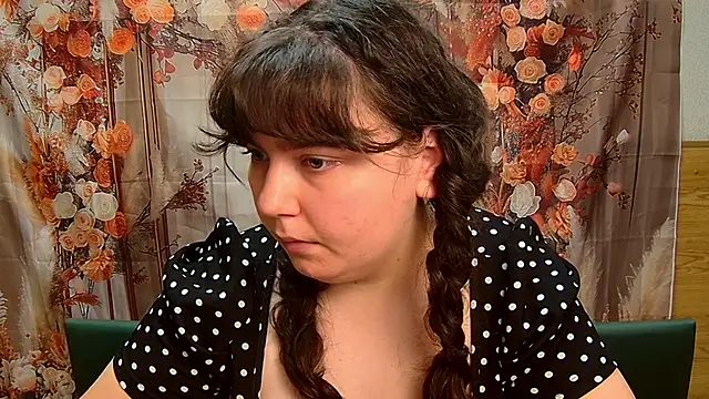 NeonilaLisova's Live XXX Chat