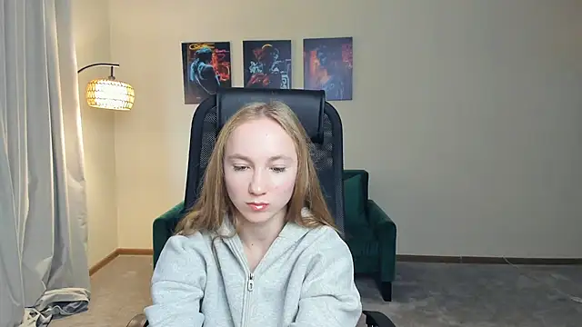 VandaCaradine - Blow job