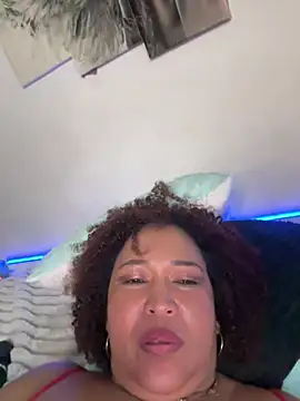 צ'אט XXX בשידור חי של debboraWagner