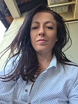 Risky_woman - FRONT NEIGHBOURS NAKED CUM WIN SNAP