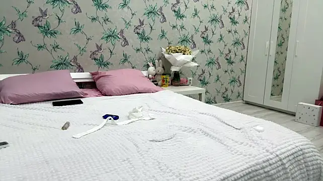 LianaLuecke - spin for you and see ma ass