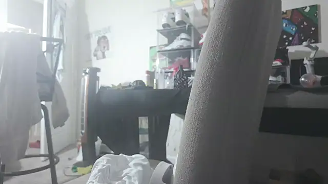 Triggerhappycj100: онлайн-секс-чат