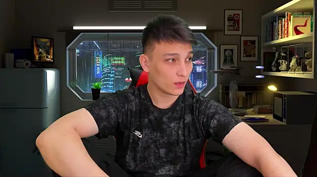 Justin_time111: онлайн-секс-чат