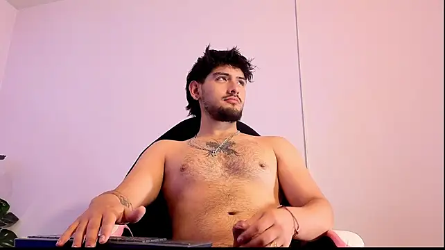 XXX chat uživo modela 3MPI7ERNO