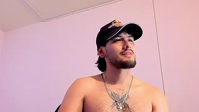 XXX chat uživo modela 3MPI7ERNO
