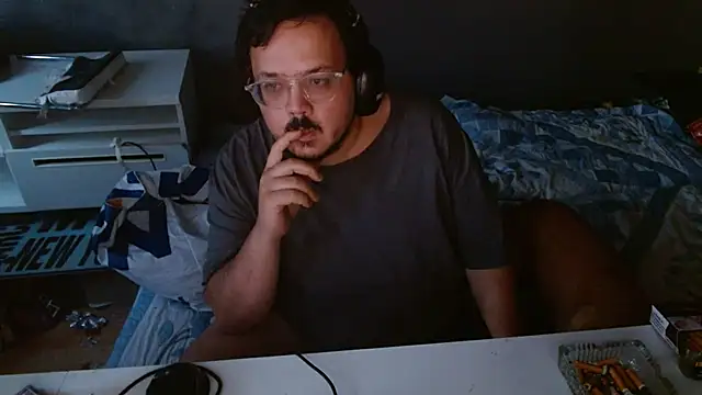 Živý XXX chat Bebemickey75