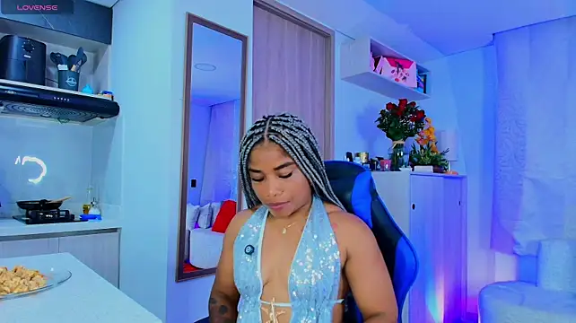 SilvannaFitt - tease boobs + little flash🎀