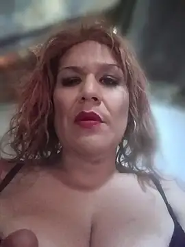 הופעת וובקאם של deedeedoll82222