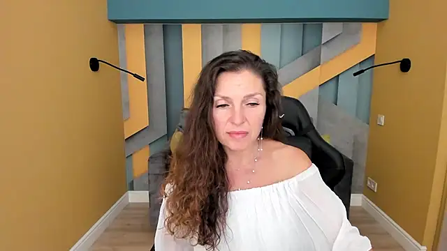 Chat XXX en directo de EllaLong