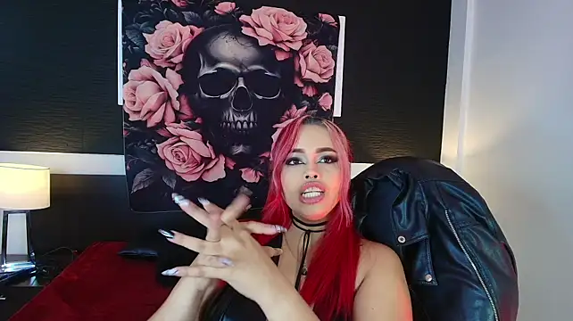 EvaaFoxxy1 – Live XXX-chat