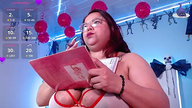 XXX chat uživo modela Lillytits