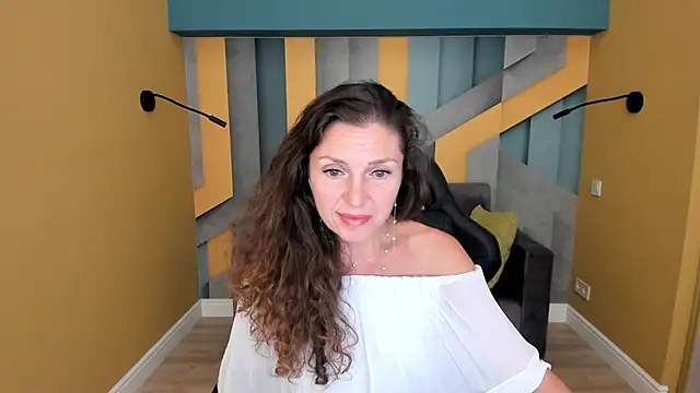 XXX chat uživo modela EllaLong