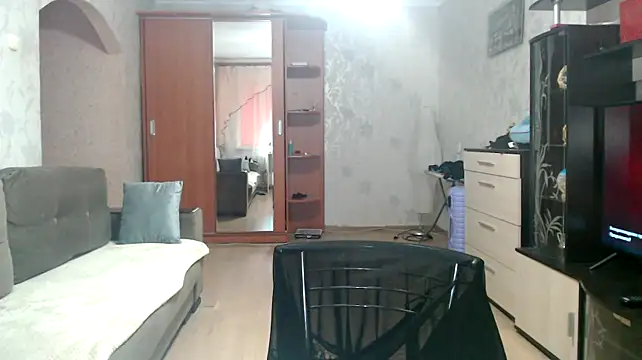 XXX chat uživo modela Rina_Rouse
