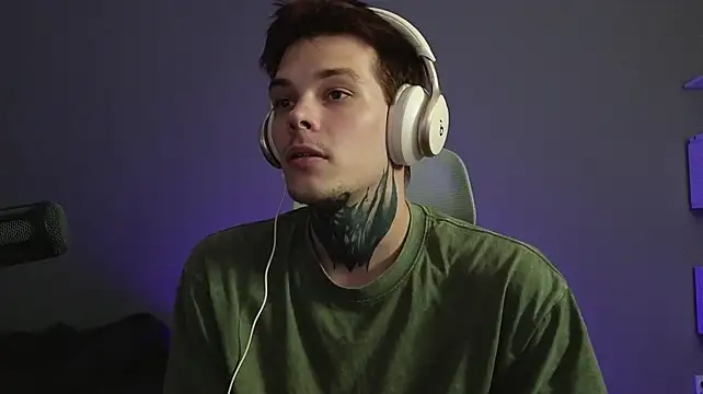 Živý XXX chat DENIS_HERE