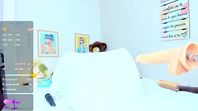 jasminnee_