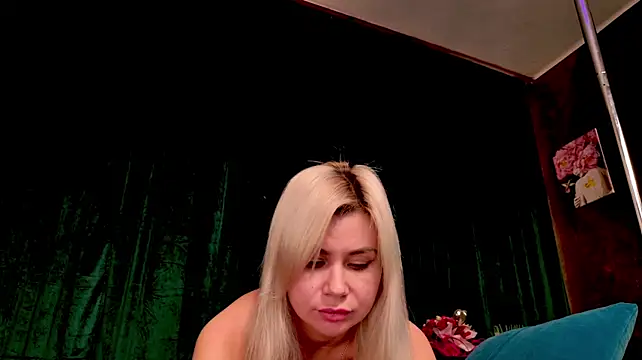 Chat XXX Live Bellydevilmilky