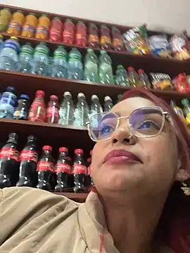 Chat XXX en directo de Sara-77
