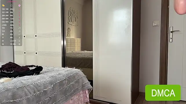 دردشة JuliaPierce الجنسية المباشرة