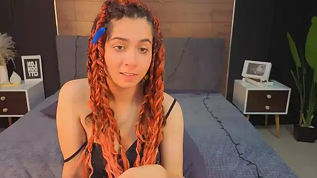 AdrianaCutes 라이브 XXX 채팅