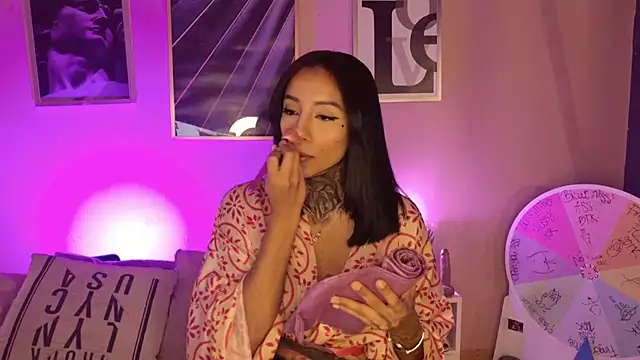 biancaleblanc Adlı Modelin Canlı XXX Sohbeti