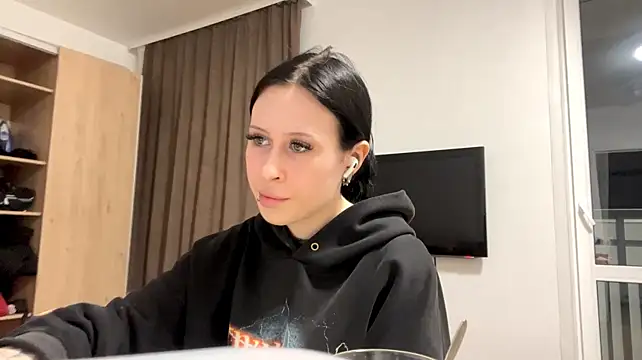 Chat +18 de AteEtonian ao vivo
