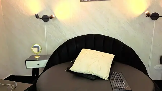 Chat XXX en directo de DAKOTA_SAKURA
