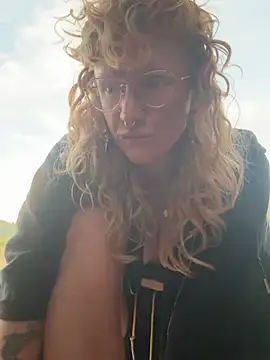 Živý XXX chat Synnix