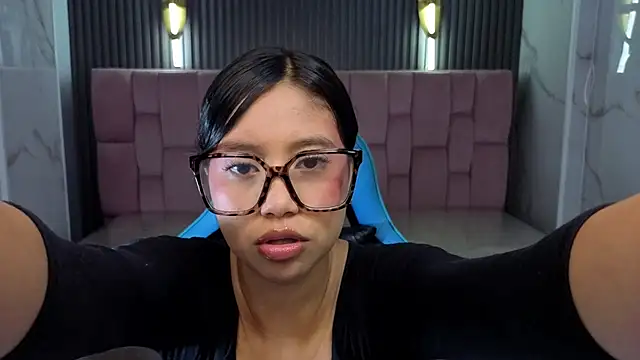 Eimy18_b - SPIT TITS