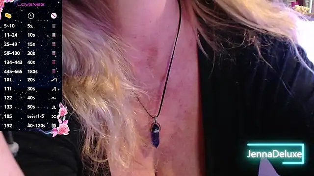 Chat XXX en directo de JennaDeluxe