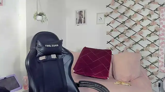 Czat XXX na żywo – karinacortes
