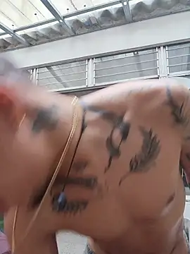 AlphaMasterXxx Chat XXX in diretta