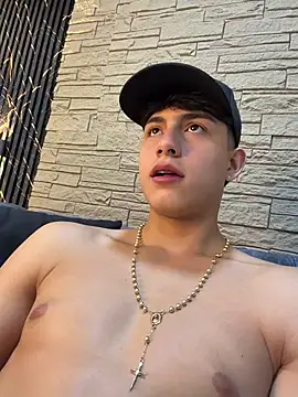 Lander_Cruz – Naživo XXX chat