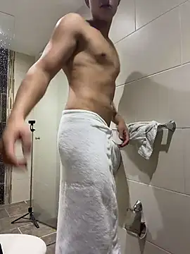 Czat XXX na żywo – Lander_Cruz