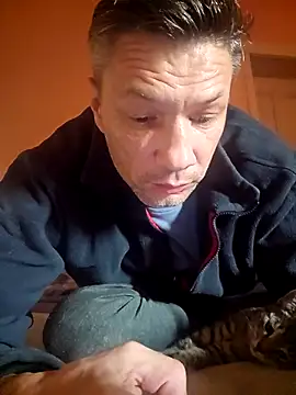 tomek84 Live XXX-Chat