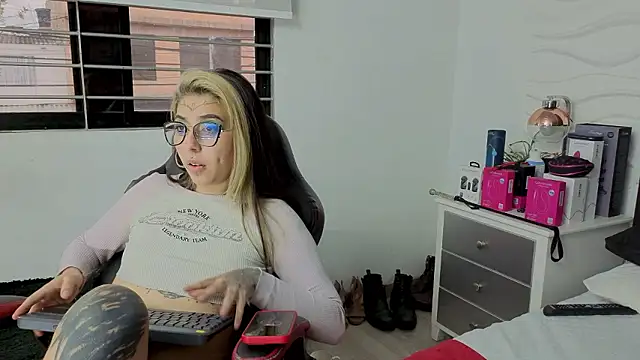 inkedsinners_ Webcam Show