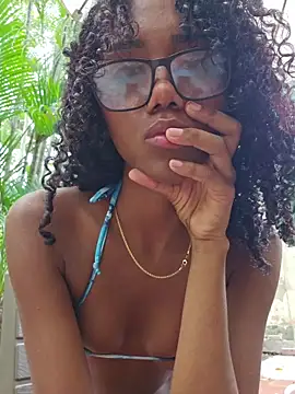 Lucia_Milano লাইভ XXX চ্যাট