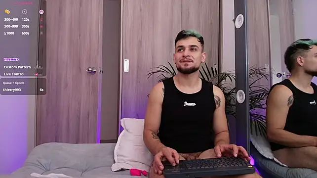 Онлайн чат XXX Two_sinzXX