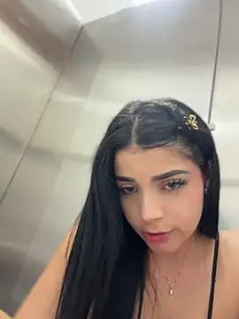 ArieliciousXXX - PRINCESS SQUIRT IN PUBLIC BATHROOM🥰💦💦