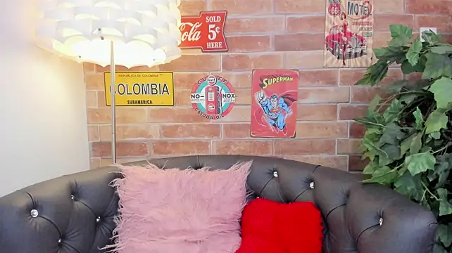 foxy_hannah Chat XXX in diretta